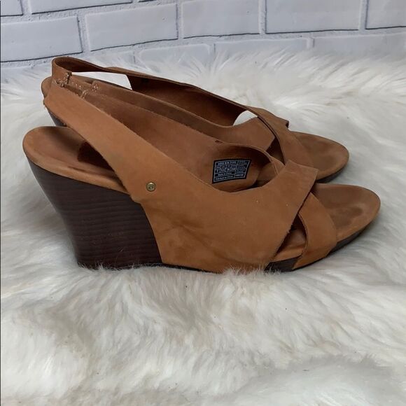 UGG Hazel Caramel Suede Wedge Sandals Size 7 - Picture 4 of 6